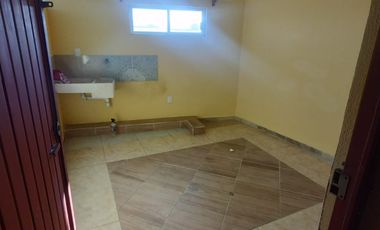 locales comerciales en venta con cuartos en la parte de arriba