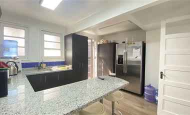 Oficina en Venta en Dragones de la Reina