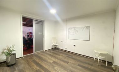 Oficina en Venta en Dragones de la Reina