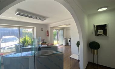 Oficina en Venta en Dragones de la Reina