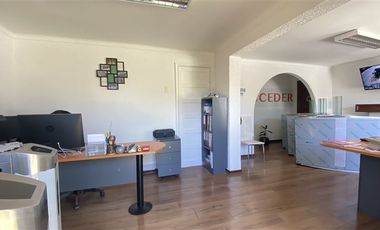 Oficina en Venta en Dragones de la Reina