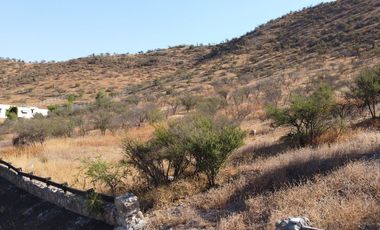 Terreno con linda vista y gran seguridad en Piedra Roja