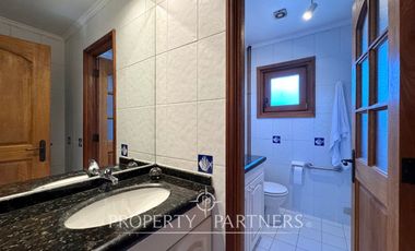 Espectacular propiedad remodelada en el Portal de la Frontera