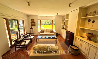 Espectacular propiedad remodelada en el Portal de la Frontera