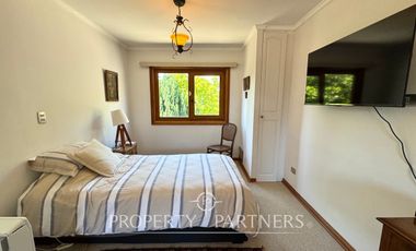 Espectacular propiedad remodelada en el Portal de la Frontera