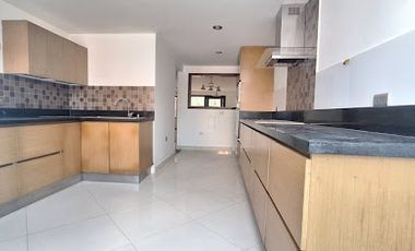 VENTA de CASAS en MedellÃ­n