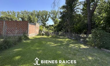 Casa en venta en Los Cardos Cardales 2 lotes