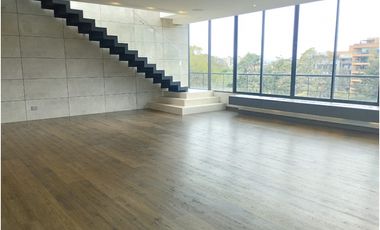 Espectacular PH con terraza para Arriendo en el Virrey
