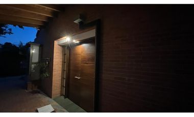 ARRIENDO CASA CON 3 HABIT. EN PARCELACION LLANOGRANDE