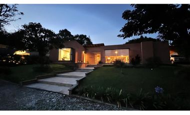 ARRIENDO CASA CON 3 HABIT. EN PARCELACION LLANOGRANDE