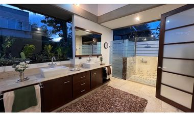 ARRIENDO CASA CON 3 HABIT. EN PARCELACION LLANOGRANDE