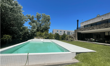 CASA EN RUMENCÓ