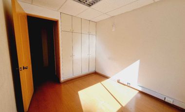 Oficina en venta en SANTIAGO