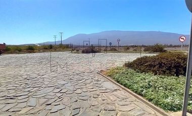 Parcela en Venta en Condominio Agua Dulce, cercano a Huentelauquen.