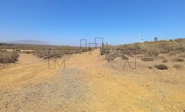 Parcela en Venta en Condominio Agua Dulce, cercano a Huentelauquen.