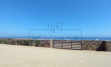 Terreno Construccion  en Venta en Condominio Agua Dulce, cercano a Huentelauquen.