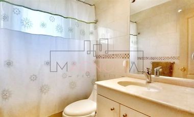 Casa en Venta en Lago Rapel