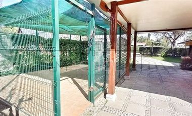 Casa en Venta en Lago Rapel