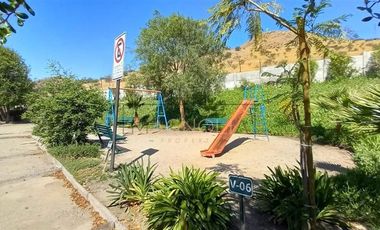 Casa en Venta en Cercano Colegio Manquecura