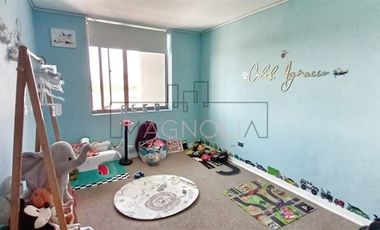 Casa en Venta en Cercano Colegio Manquecura