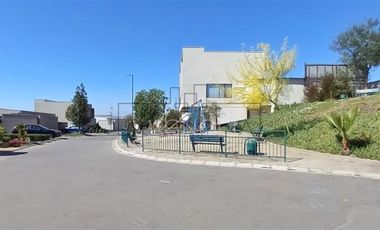 Casa en Venta en Cercano Colegio Manquecura