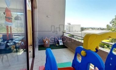 Casa en Venta en Cercano Colegio Manquecura