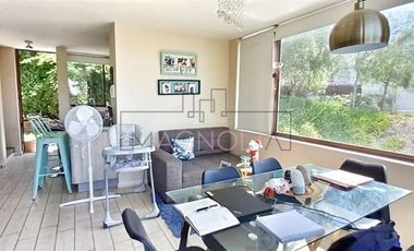 Casa en Venta en Cercano Colegio Manquecura