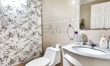 Casa en Venta en Cercano a Manuel Larrain