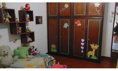 Revitalizada  a Nuevo - Mitre 1355 Casa en Planta Alta - V.G.G -