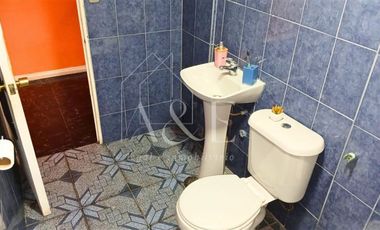 Casa en Venta en Entre Av. José Joaquín Pérez con Av. La Estrella