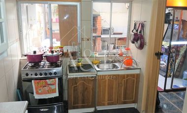 Casa en Venta en Entre Av. José Joaquín Pérez con Av. La Estrella