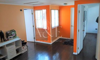 Casa en Venta en Entre Av. José Joaquín Pérez con Av. La Estrella