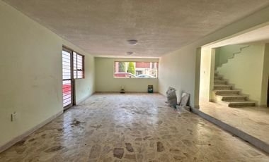 RENTA CASA EN SANTIAGUITO, METEPEC, MÉXICO