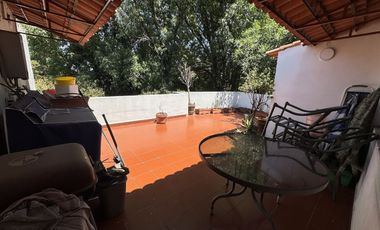 Excelente departamento AMUEBLADO para renta