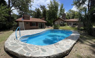 Casa en Venta Club de Campo los Quinchos - APTO CREDITO