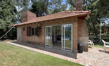 Casa en Venta Club de Campo los Quinchos - APTO CREDITO