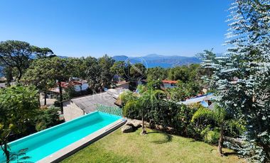 CASA EN RENTA CERCA DE AVANDARO Y ACATITLAN