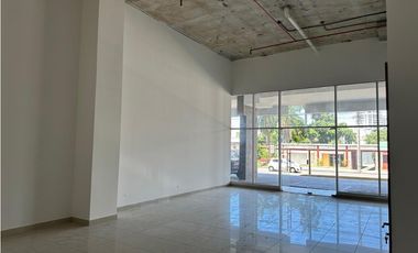 ALQUILER LOCAL AMPLIO ORILLA DE CALLE PARQUE LEFEVRE AVE PRINCIPAL
