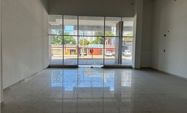 ALQUILER LOCAL AMPLIO ORILLA DE CALLE PARQUE LEFEVRE AVE PRINCIPAL