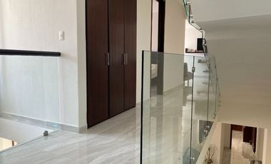 Casa en venta en Atlixco, a unos metros de la Aldea con alberca y 4 recámaras
