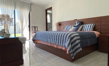 Casa en venta en Atlixco, a unos metros de la Aldea con alberca y 4 recámaras