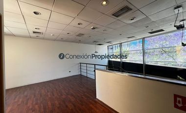 Local Comercial en Arriendo en ARRIENDO DE LOCAL COMERCIAL EN LAS CONDES / EXCELENTE UBICACIÓN EN AV. APOQUINDO