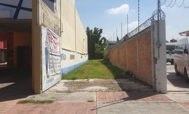 Renta de Terreno con Oficinas en el boulevard Hermanos Serdán...