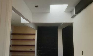 Renta de Terreno con Oficinas en el boulevard Hermanos Serdán...