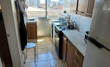 VENDO DEPTO EN PLENO CENTRO IDEAL PARA REMODELACIÓN.