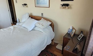 VENDO DEPTO EN PLENO CENTRO IDEAL PARA REMODELACIÓN.