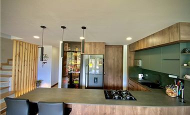 Venta Casa Campestre NUEVA unidad cerrada El Retiro