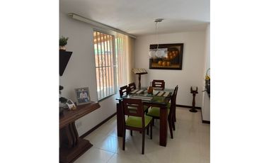 Se vende casa en Hacienda el castillo
