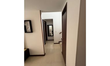 Se vende casa en Hacienda el castillo