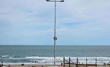 Departamento en Alquiler en Frente al Mar  y en el Centro de Pinamar